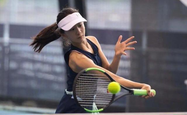 邮报：赫尔城客战斯托克城绝杀后挑衅主场球迷，引发双方冲突