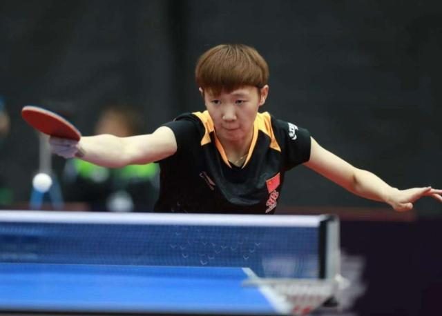 篮球勇士球队轮换阵容优化