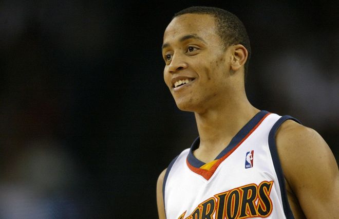 伊对每一位 伊对每一位